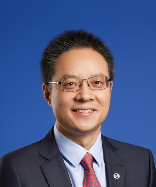 南方基金公司业绩排名领先，实力展现行业影响力